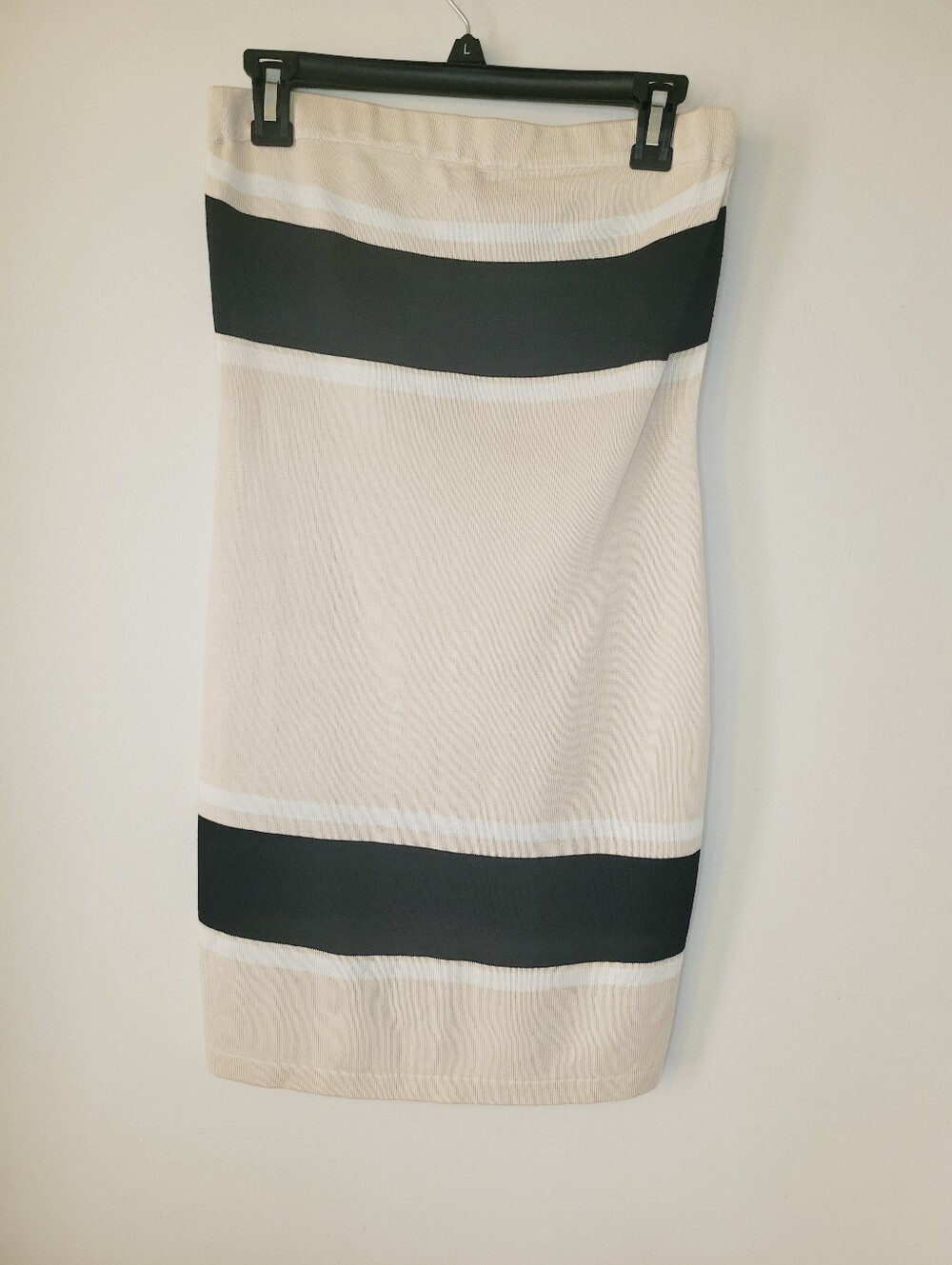 Almost Famous Color Block Pencil Skirt Women's Medium Beige Black White Stripes